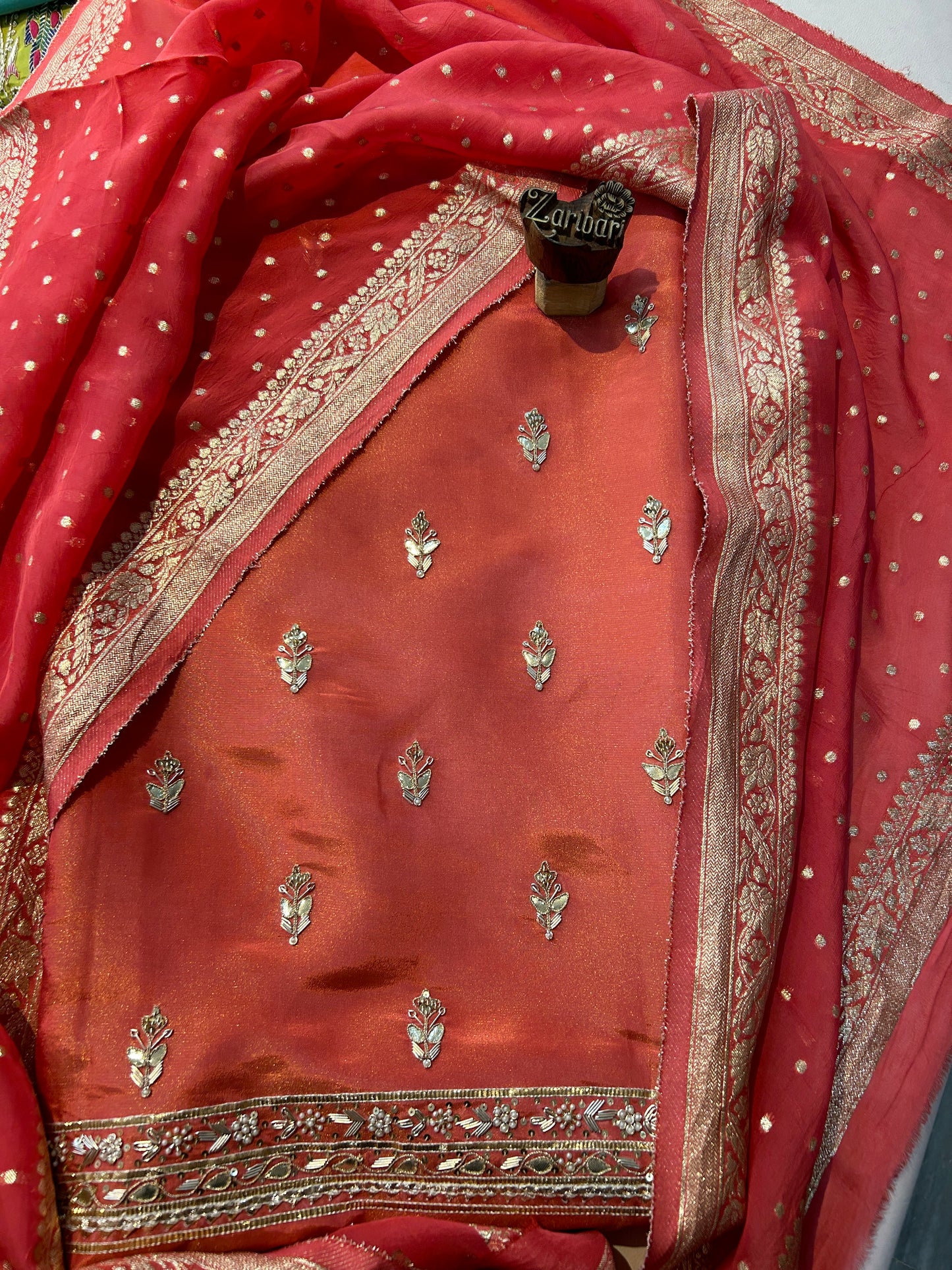 Tissue Silk Warm Red Unstitched Suit