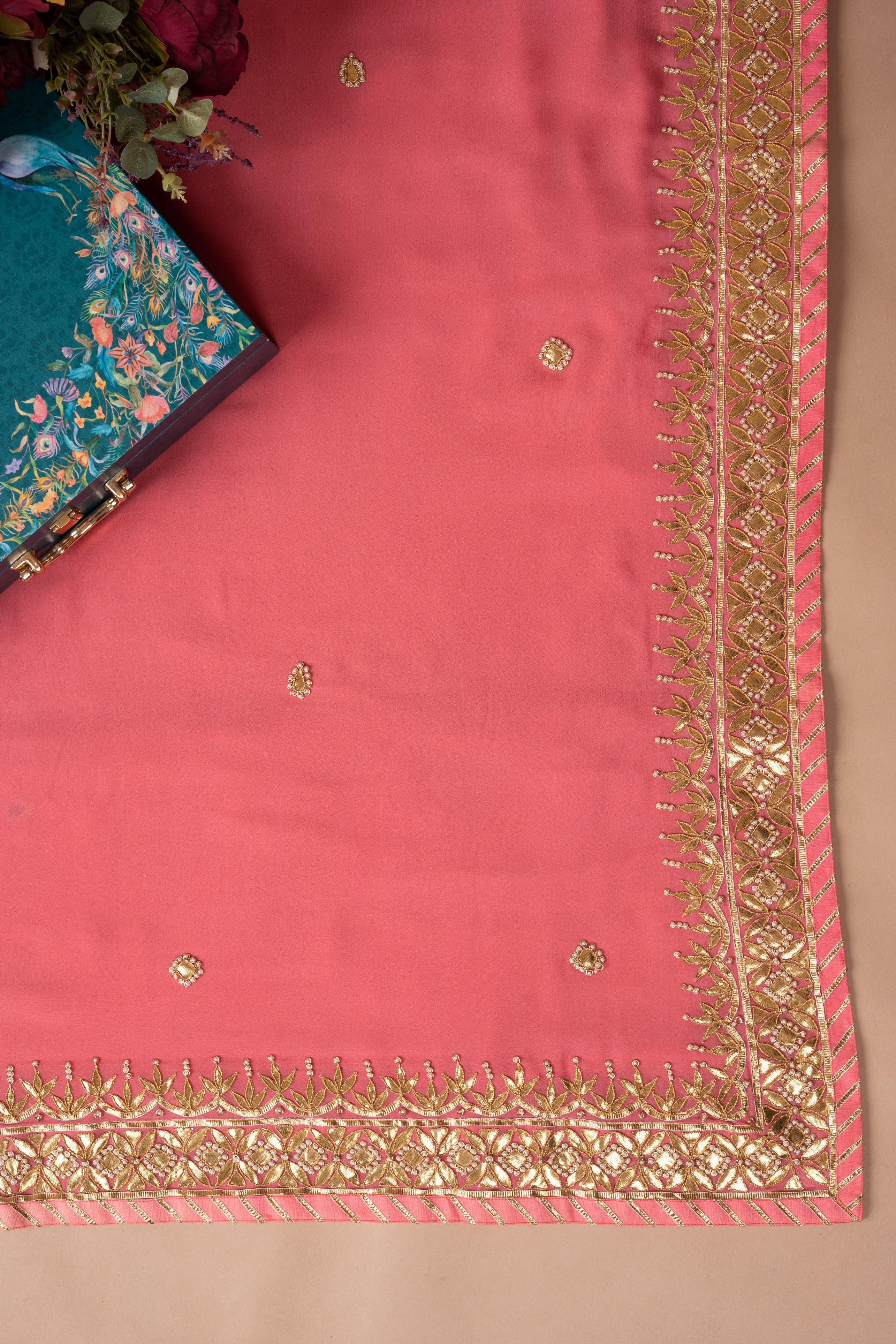 Hand Chikankari Sarees – Shobitam