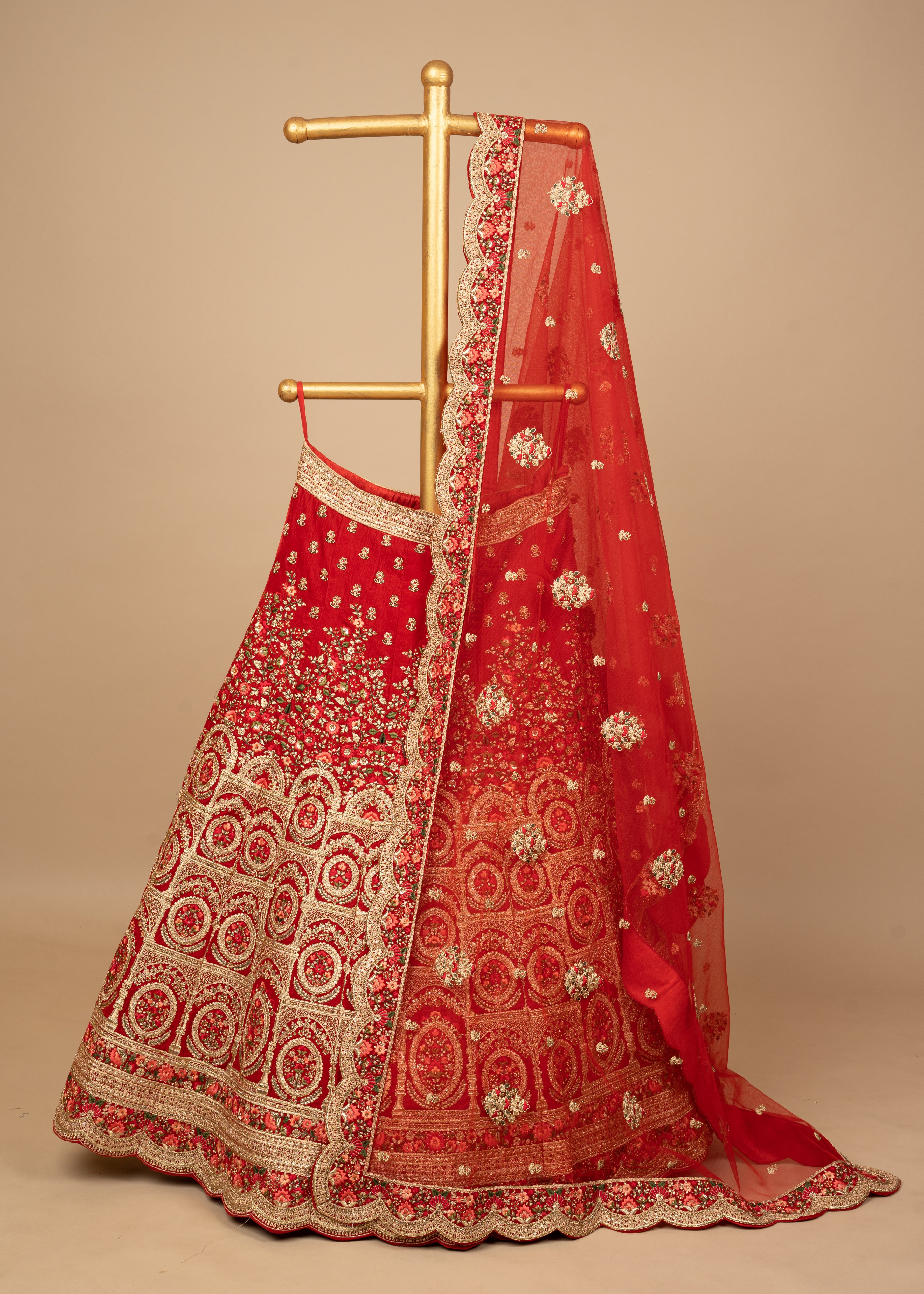 Velvet Semi-Stitched Ladies Designer Bridal Lehenga, Size: Free Size at Rs  999 in Dehradun