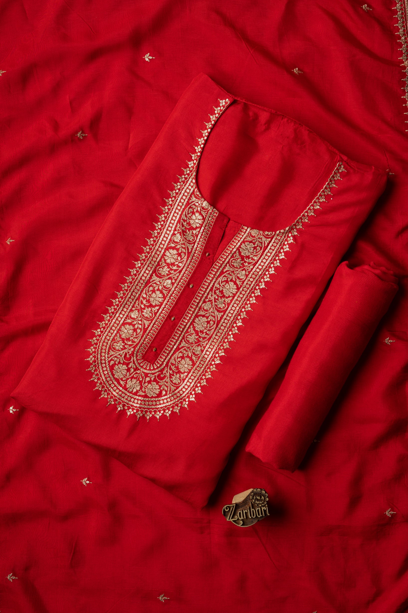 Unstitched Banarasi Silk Suit, Machine wash at Rs 499/piece in Kalyan | ID:  23103921862
