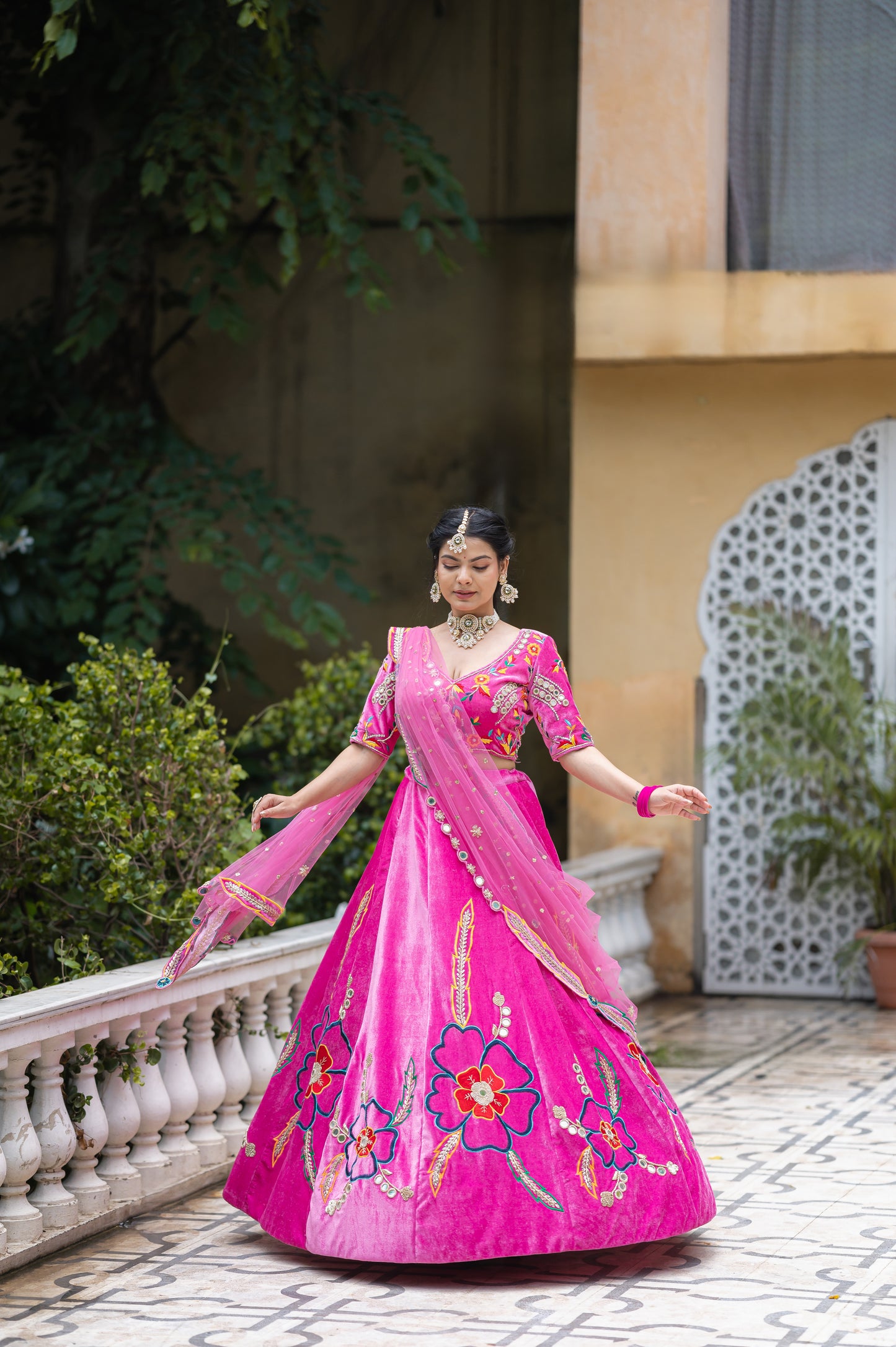 Purplish Pink Pure Velvet Lehenga with Zardozi Thread Flower Motifs Work