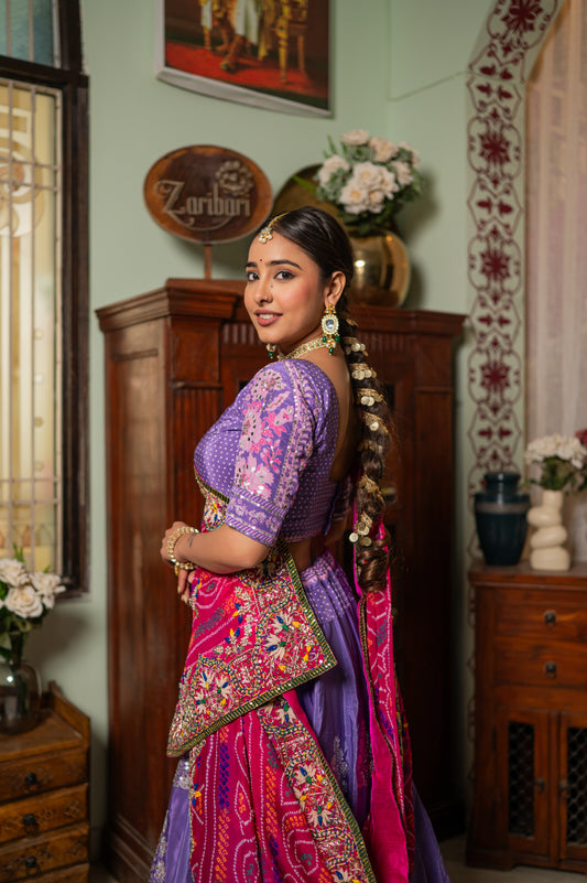 Pink Pure Ojariya Bandhej Chunari with Zardozi Thread Sequins Pearl Work