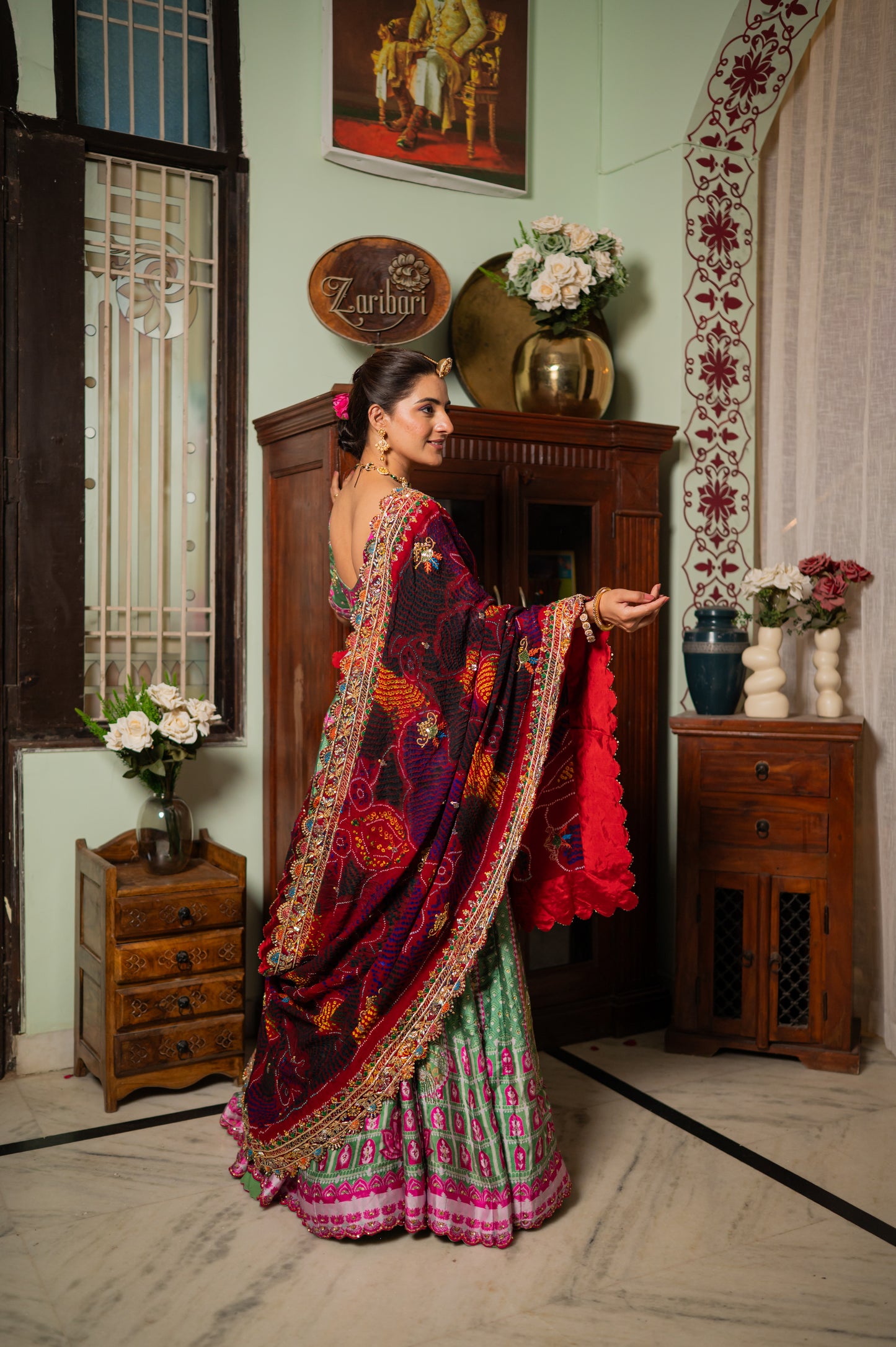 Maroon Pure Ojariya Bandhej Chunari with Marodi Kardana Sequins Beads Work